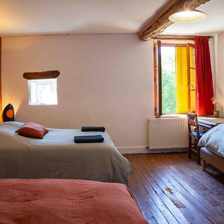 Les Soleils Bed & Breakfast Mérinchal Eksteriør bilde
