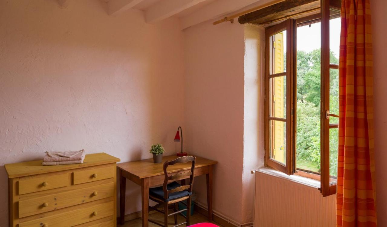 Les Soleils Bed & Breakfast Mérinchal Eksteriør bilde