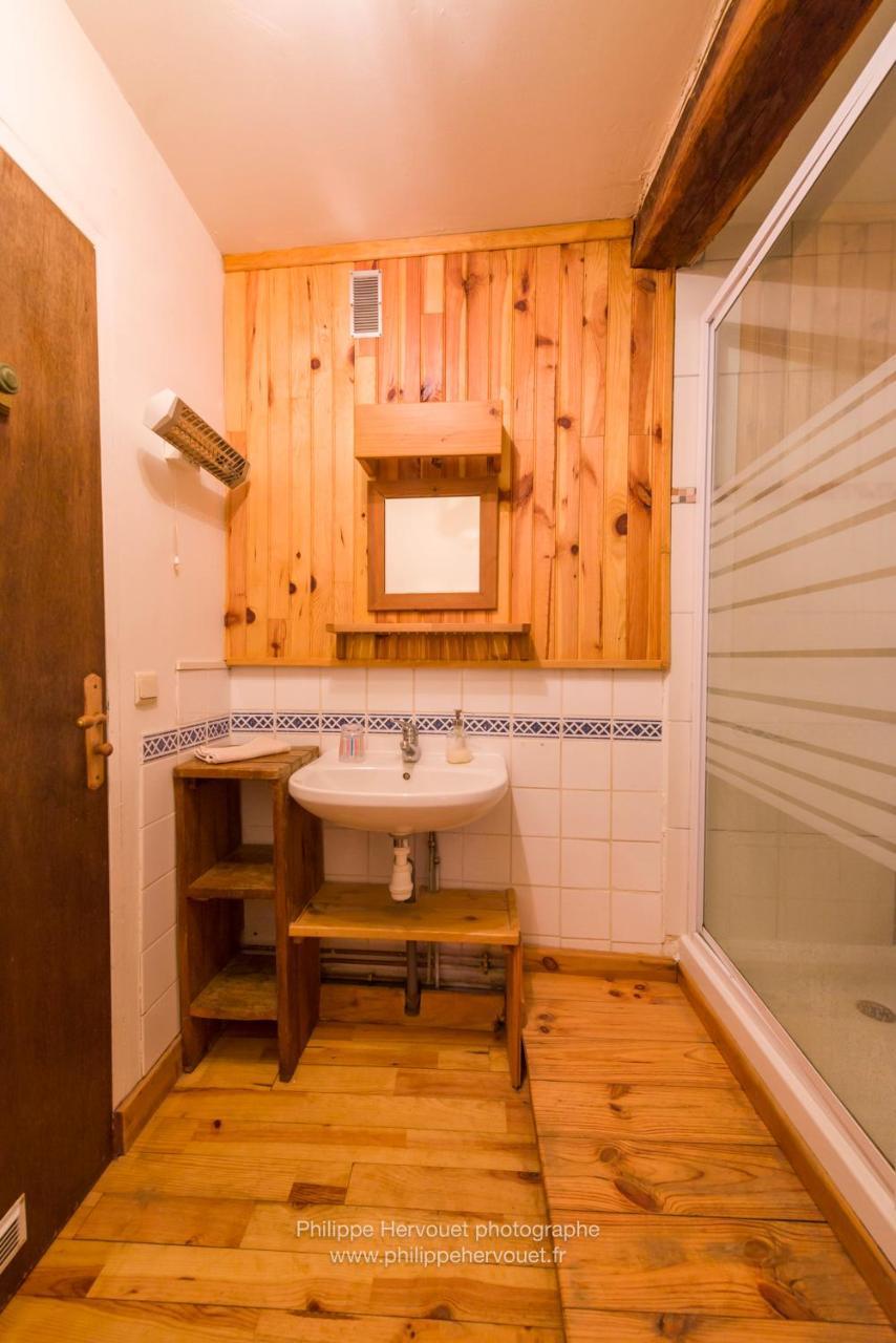 Les Soleils Bed & Breakfast Mérinchal Eksteriør bilde
